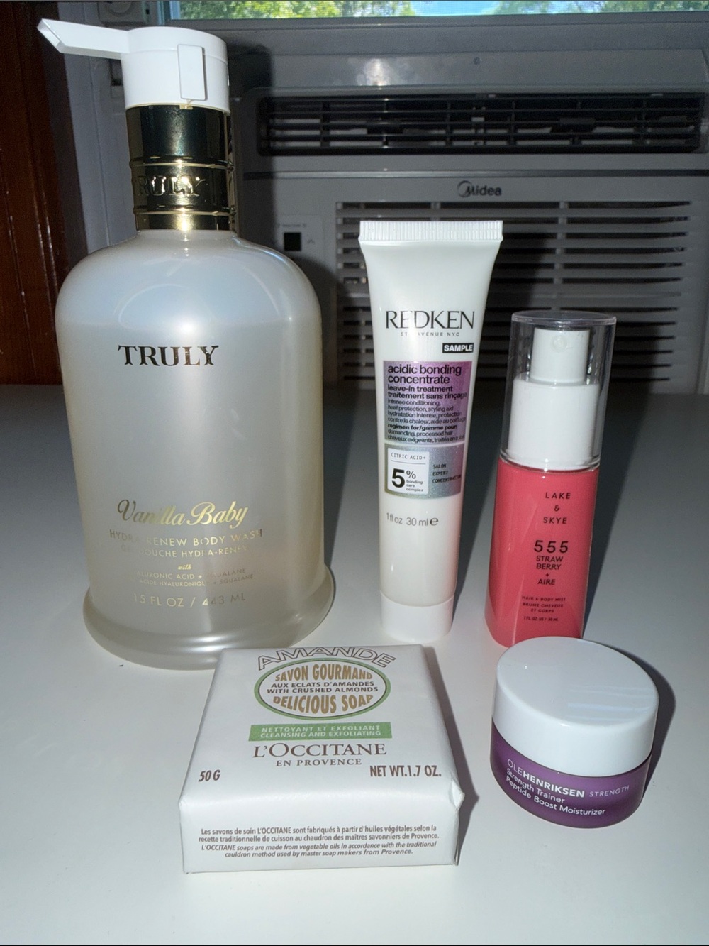 NWT Beauty Bundle
